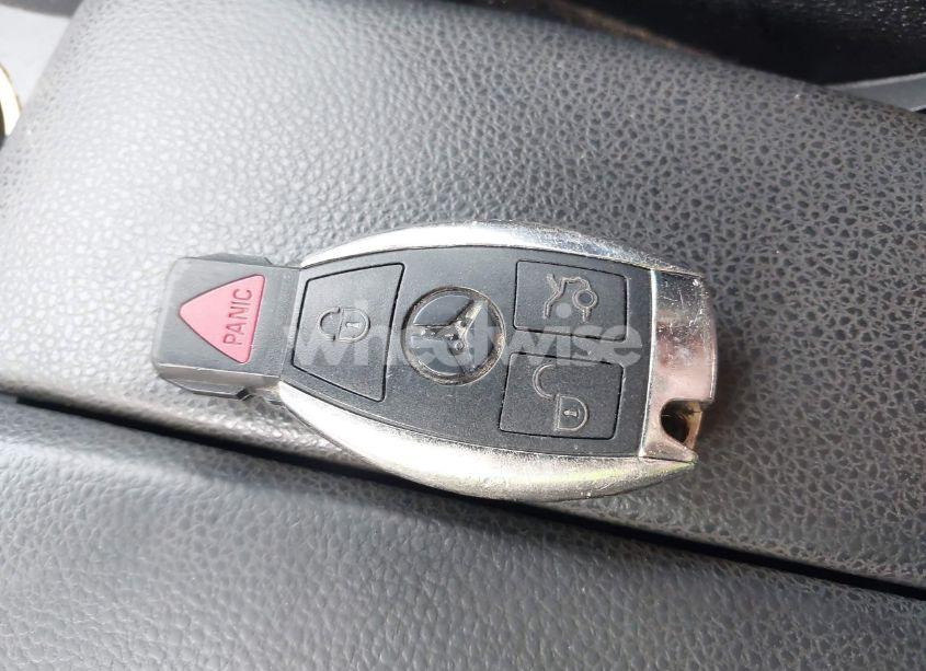 Photo 11 of 2011 Mercedes-benz C 300 LUXURY 4MATIC/SPORT 4MATIC (VIN WDDGF8BB6BF534555)