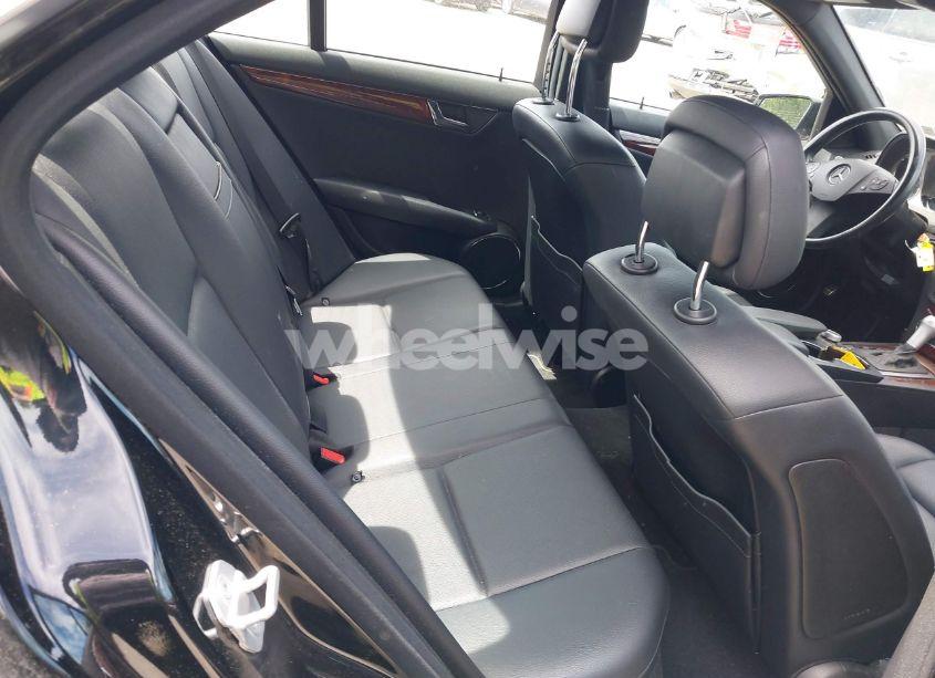 Photo 8 of 2011 Mercedes-benz C 300 LUXURY 4MATIC/SPORT 4MATIC (VIN WDDGF8BB6BR153397)