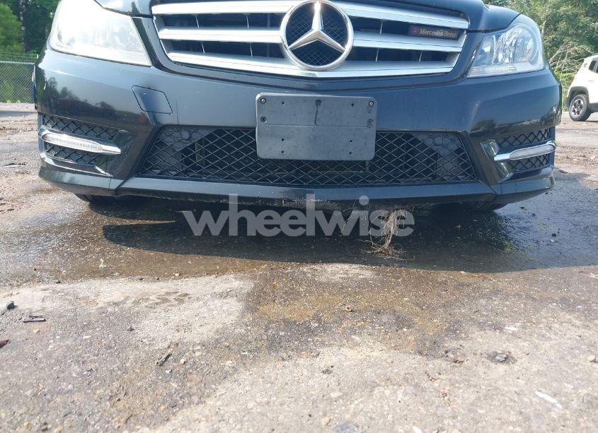 Photo 13 of 2012 Mercedes-benz C 300 LUXURY 4MATIC/SPORT 4MATIC (VIN WDDGF8BB6CR207945)