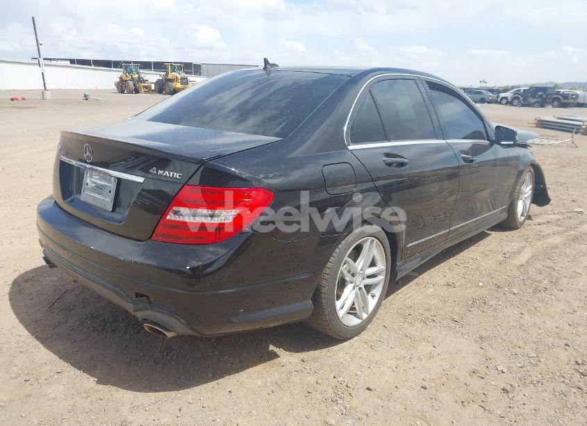 Photo 4 of 2012 Mercedes-benz C 300 LUXURY 4MATIC/SPORT 4MATIC (VIN WDDGF8BB6CR227922)