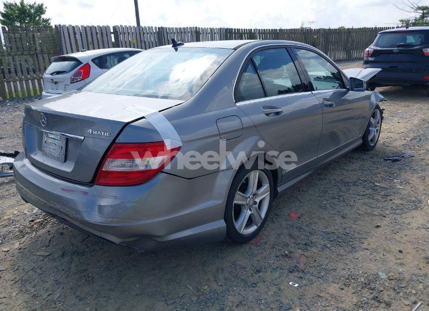 Photo 4 of 2011 Mercedes-benz C 300 LUXURY 4MATIC/SPORT 4MATIC (VIN WDDGF8BB7BR174615)