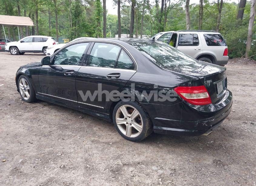 Photo 3 of 2011 Mercedes-benz C 300 LUXURY 4MATIC/SPORT 4MATIC (VIN WDDGF8BB7BR176073)