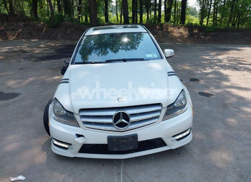 Photo 12 of 2012 Mercedes-benz C 300 LUXURY 4MATIC/SPORT 4MATIC (VIN WDDGF8BB7CR212099)