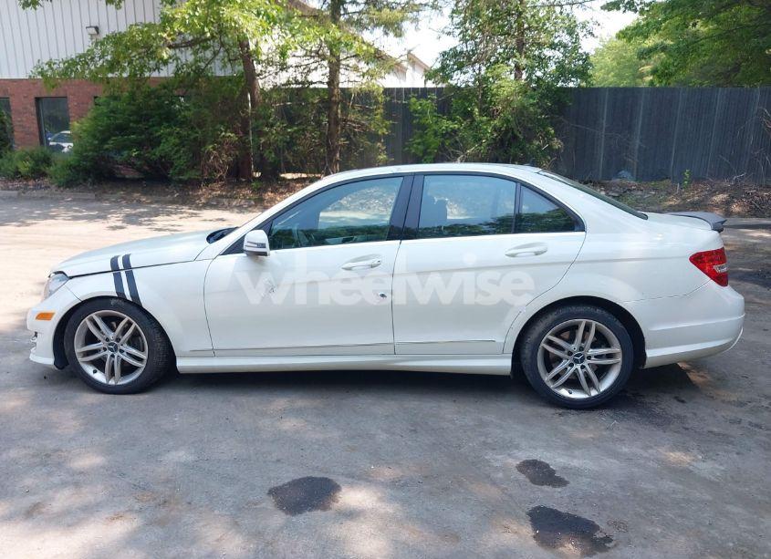 Photo 14 of 2012 Mercedes-benz C 300 LUXURY 4MATIC/SPORT 4MATIC (VIN WDDGF8BB7CR212099)