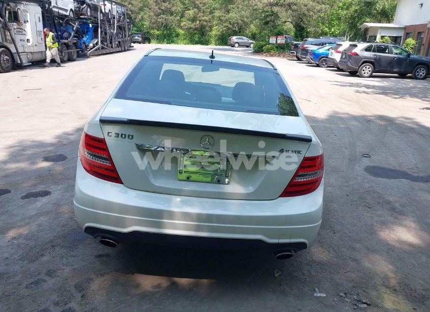 Photo 16 of 2012 Mercedes-benz C 300 LUXURY 4MATIC/SPORT 4MATIC (VIN WDDGF8BB7CR212099)