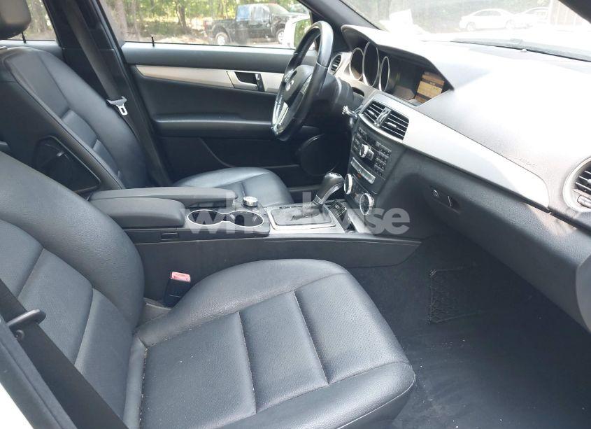 Photo 5 of 2012 Mercedes-benz C 300 LUXURY 4MATIC/SPORT 4MATIC (VIN WDDGF8BB7CR212099)