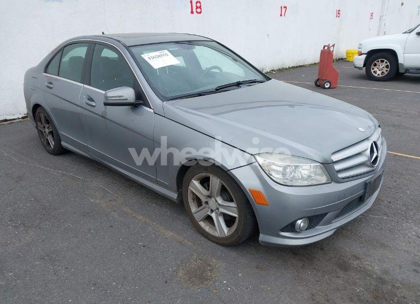 2010 Mercedes-benz C 300 LUXURY 4MATIC/SPORT 4MATIC (VIN WDDGF8BB8AR095386) main photo