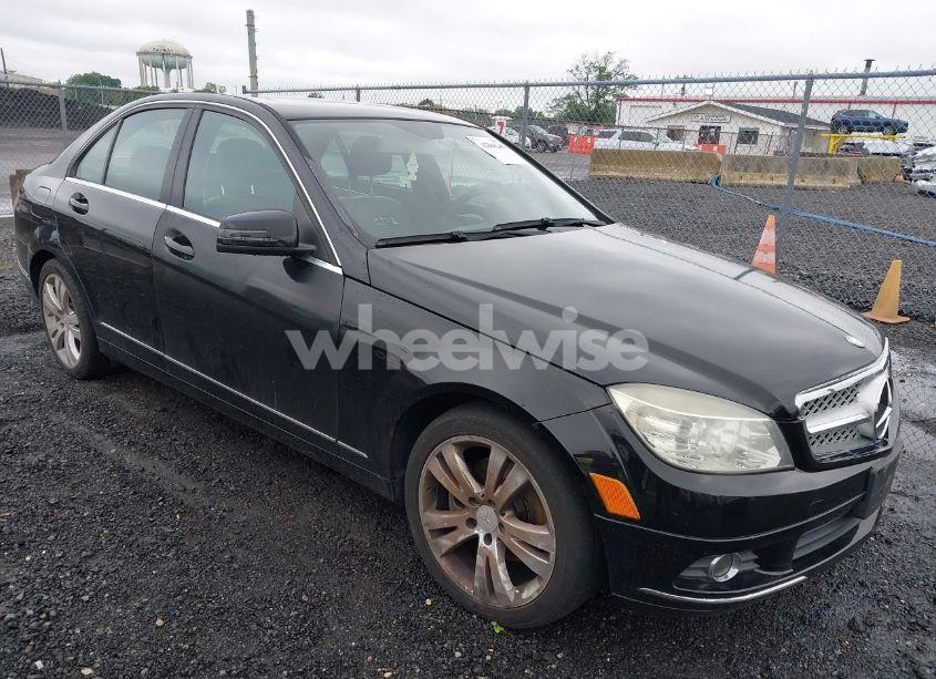 2011 Mercedes-benz C 300 LUXURY 4MATIC/SPORT 4MATIC (VIN WDDGF8BB8BR141526) main photo