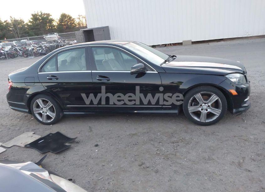 Photo 13 of 2011 Mercedes-benz C 300 LUXURY 4MATIC/SPORT 4MATIC (VIN WDDGF8BB8BR179273)