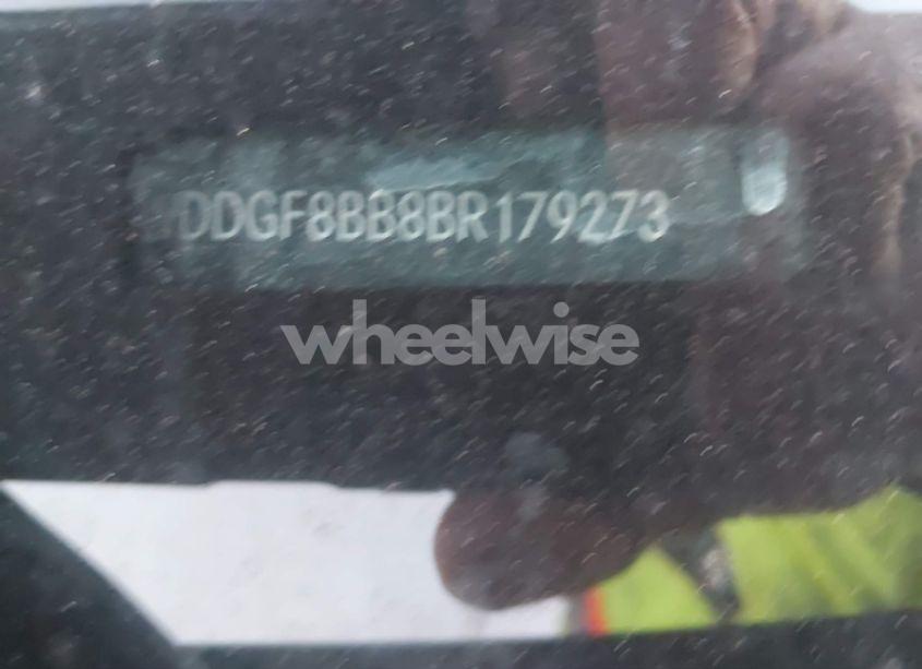 Photo 9 of 2011 Mercedes-benz C 300 LUXURY 4MATIC/SPORT 4MATIC (VIN WDDGF8BB8BR179273)