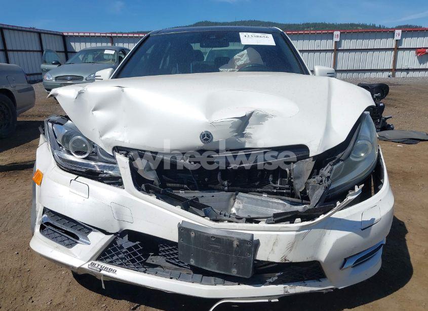 Photo 12 of 2012 Mercedes-benz C 300 LUXURY 4MATIC/SPORT 4MATIC (VIN WDDGF8BB8CA724940)