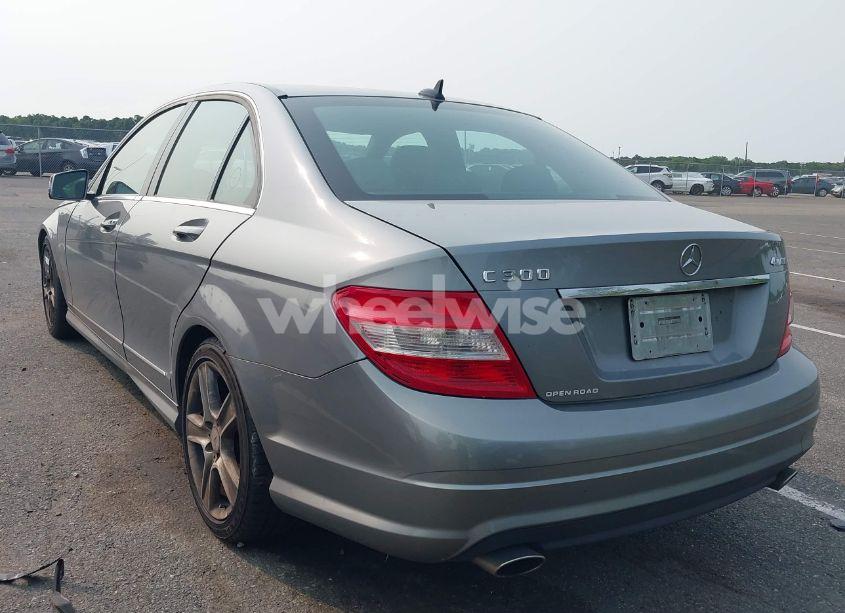 Photo 3 of 2010 Mercedes-benz C 300 LUXURY 4MATIC/SPORT 4MATIC (VIN WDDGF8BB9AF373987)