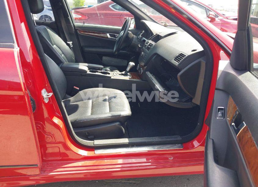 Photo 5 of 2010 Mercedes-benz C 300 LUXURY 4MATIC/SPORT 4MATIC (VIN WDDGF8BB9AF420080)