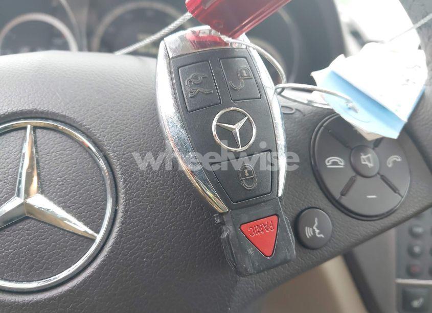 Photo 11 of 2010 Mercedes-benz C 300 (VIN WDDGF8BB9AF454536)