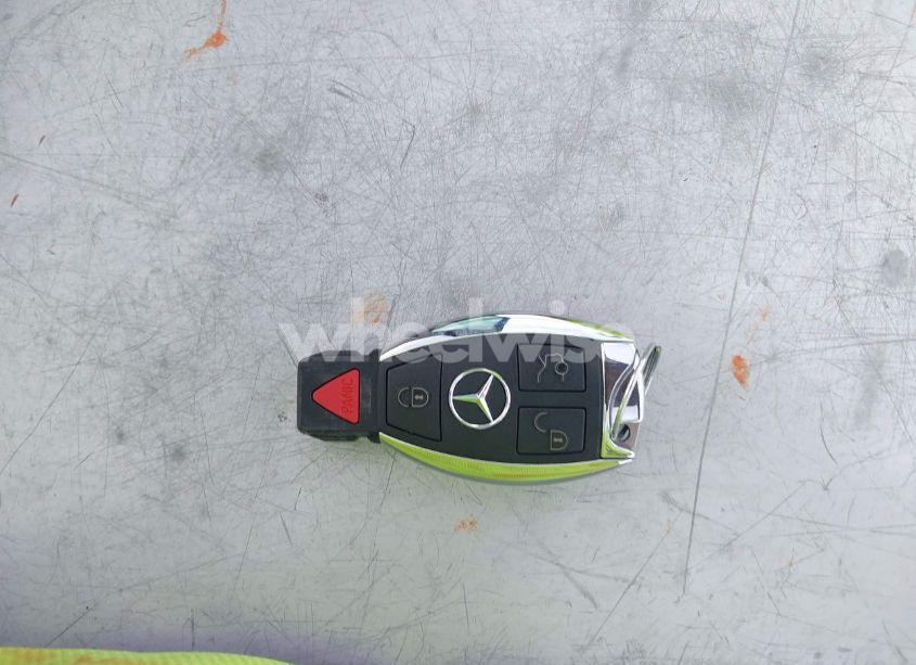 Photo 11 of 2010 Mercedes-benz C 300 LUXURY 4MATIC/SPORT 4MATIC (VIN WDDGF8BB9AR124264)