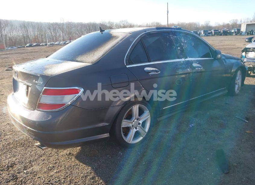 Photo 4 of 2011 Mercedes-benz C 300 LUXURY 4MATIC/SPORT 4MATIC (VIN WDDGF8BB9BR139784)