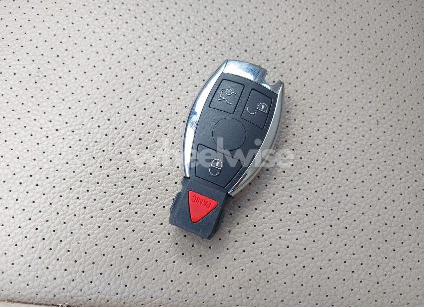 Photo 11 of 2011 Mercedes-benz C 300 (VIN WDDGF8BB9BR165303)