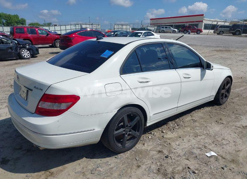 Photo 4 of 2011 Mercedes-benz C 300 (VIN WDDGF8BB9BR165303)