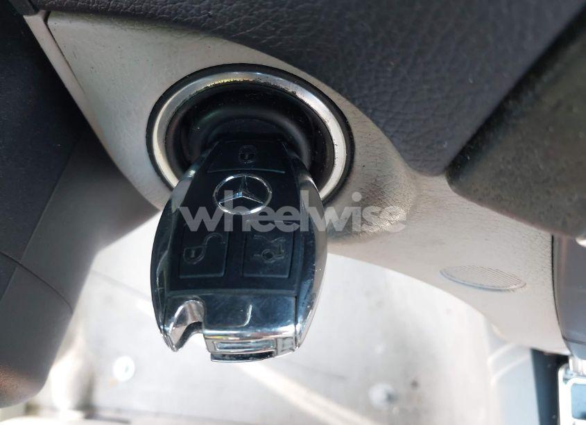 Photo 11 of 2012 Mercedes-benz C 300 LUXURY 4MATIC/SPORT 4MATIC (VIN WDDGF8BB9CR197914)