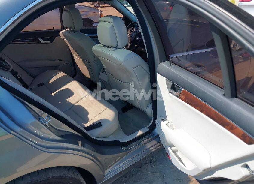 Photo 8 of 2012 Mercedes-benz C 300 LUXURY 4MATIC/SPORT 4MATIC (VIN WDDGF8BB9CR197914)