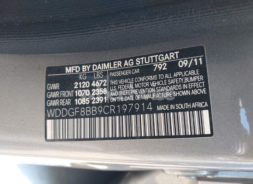 Photo 9 of 2012 Mercedes-benz C 300 LUXURY 4MATIC/SPORT 4MATIC (VIN WDDGF8BB9CR197914)