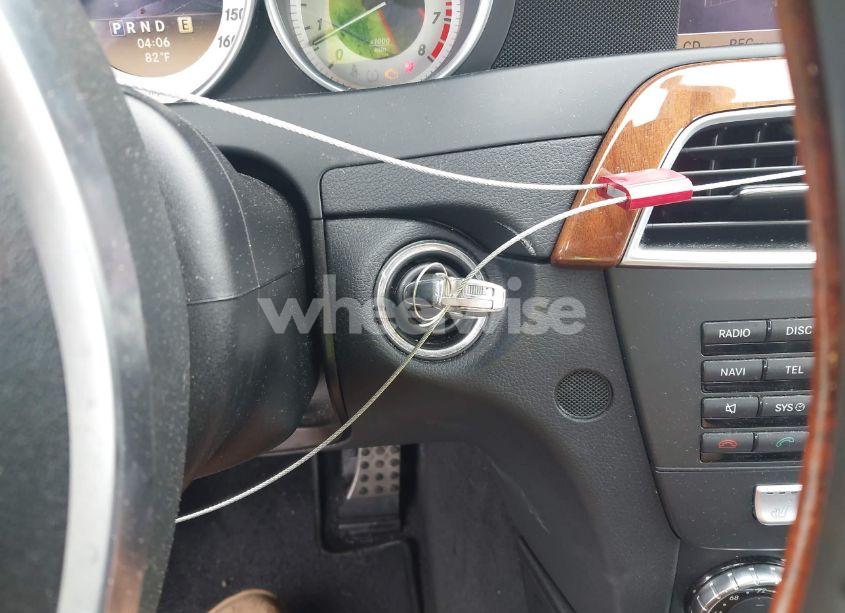 Photo 11 of 2012 Mercedes-benz C 300 (VIN WDDGF8BB9CR205106)