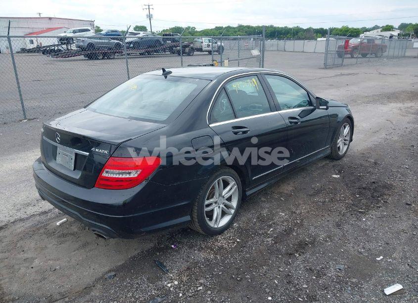 Photo 4 of 2012 Mercedes-benz C 300 (VIN WDDGF8BB9CR205106)