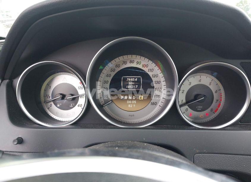 Photo 7 of 2012 Mercedes-benz C 300 (VIN WDDGF8BB9CR205106)