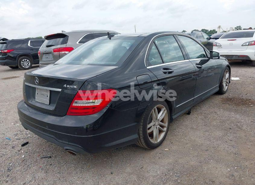Photo 4 of 2012 Mercedes-benz C 300 LUXURY 4MATIC/SPORT 4MATIC (VIN WDDGF8BB9CR208314)