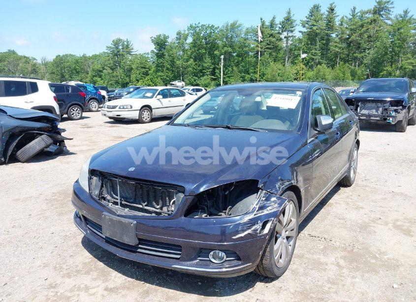 Photo 2 of 2010 Mercedes-benz C 300 LUXURY 4MATIC/SPORT 4MATIC (VIN WDDGF8BBXAF448776)