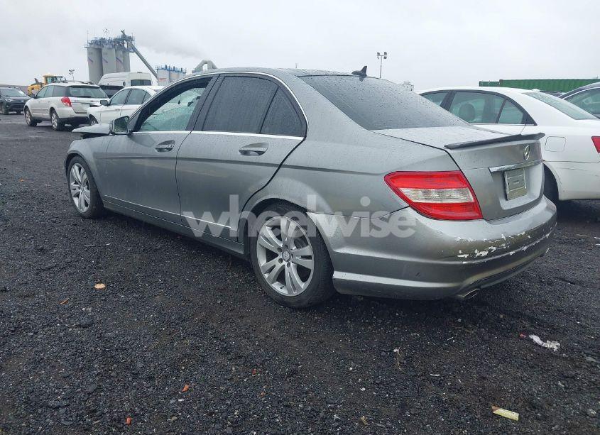 Photo 3 of 2010 Mercedes-benz C 300 LUXURY 4MATIC/SPORT 4MATIC (VIN WDDGF8BBXAR096359)