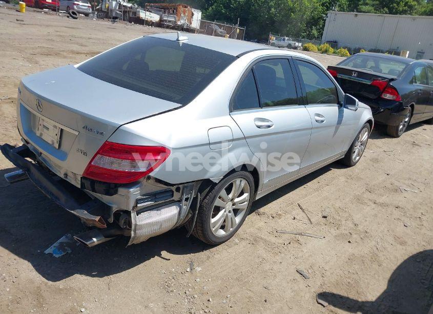 Photo 4 of 2010 Mercedes-benz C 300 LUXURY 4MATIC/SPORT 4MATIC (VIN WDDGF8BBXAR105044)