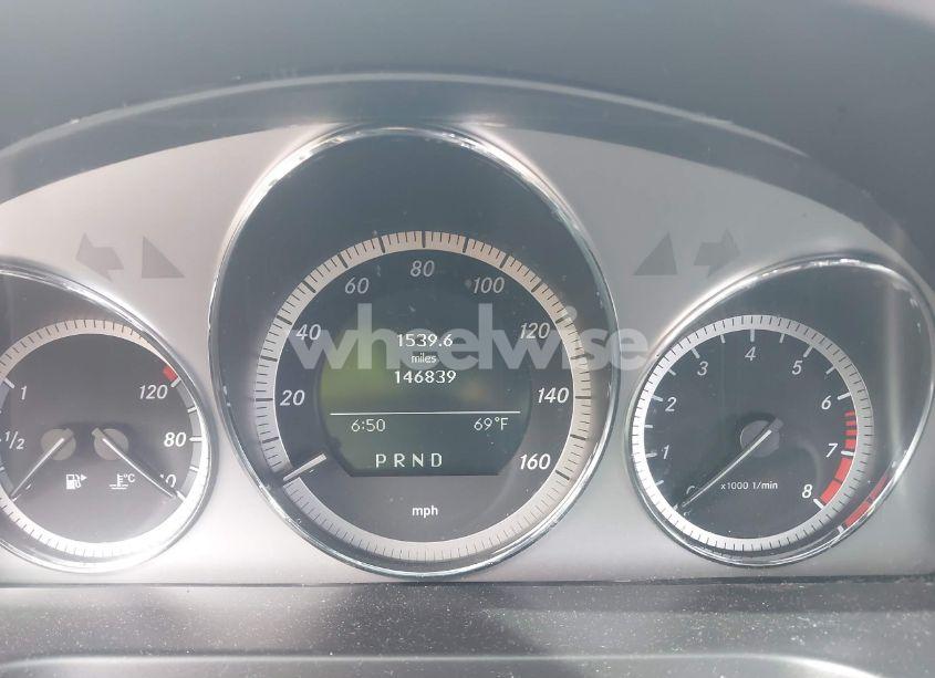 Photo 7 of 2010 Mercedes-benz C 300 4MATIC (VIN WDDGF8BBXAR117257)