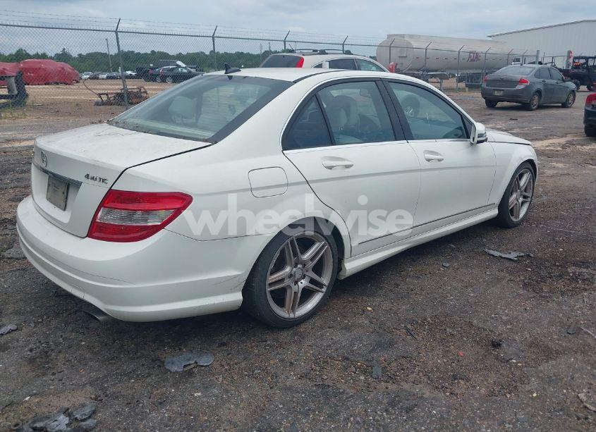 Photo 4 of 2011 Mercedes-benz C 300 LUXURY 4MATIC/SPORT 4MATIC (VIN WDDGF8BBXBR150051)