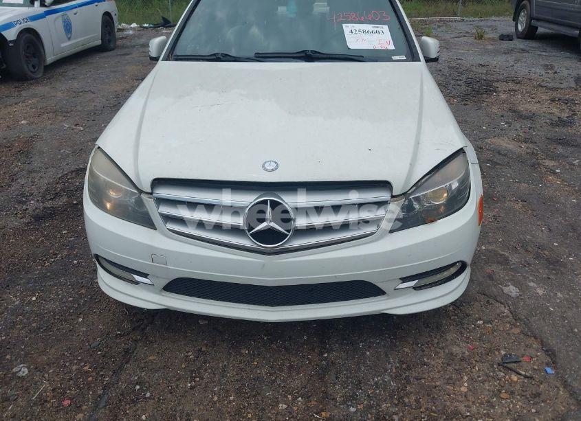 Photo 6 of 2011 Mercedes-benz C 300 LUXURY 4MATIC/SPORT 4MATIC (VIN WDDGF8BBXBR150051)