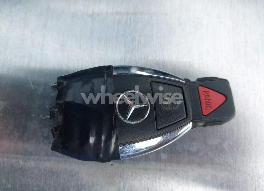 Photo 11 of 2011 Mercedes-benz C 300 LUXURY 4MATIC/SPORT 4MATIC (VIN WDDGF8BBXBR180876)