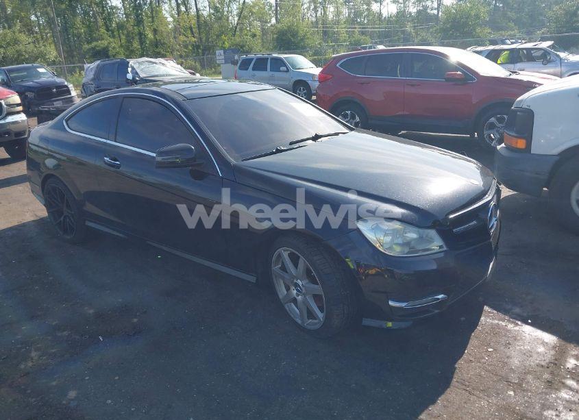 2013 Mercedes-benz C 250 (VIN WDDGJ4HB1DF990996) main photo