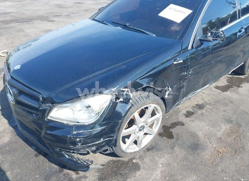Photo 6 of 2013 Mercedes-benz C 250 (VIN WDDGJ4HB1DF990996)