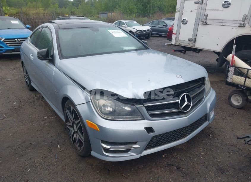 Photo 6 of 2013 Mercedes-benz C 250 (VIN WDDGJ4HB1DG058064)