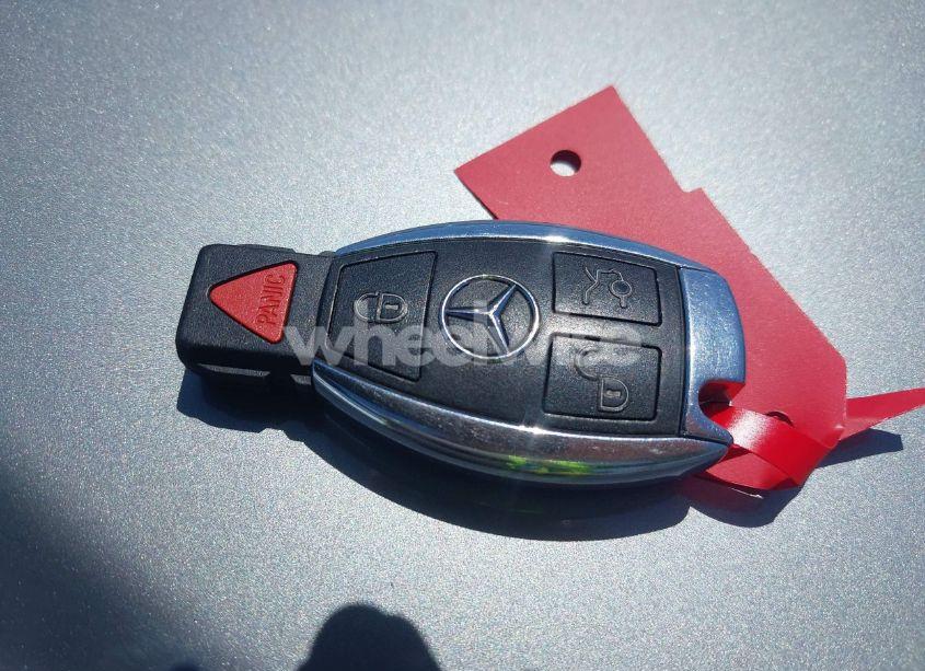 Photo 11 of 2013 Mercedes-benz C 250 (VIN WDDGJ4HB3DG045364)