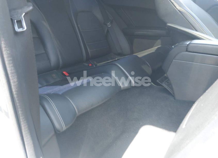 Photo 8 of 2013 Mercedes-benz C 250 (VIN WDDGJ4HB3DG045364)