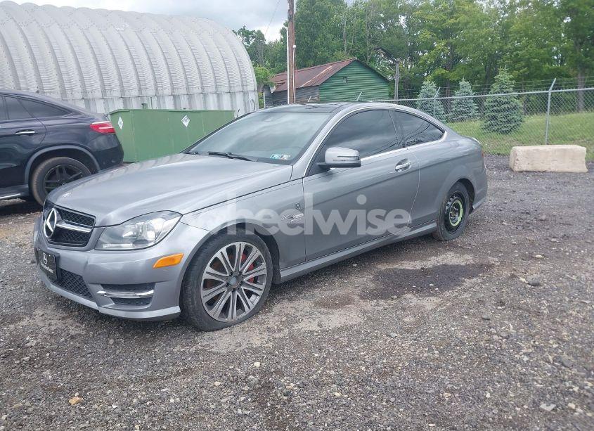 Photo 2 of 2012 Mercedes-benz C 250 (VIN WDDGJ4HB5CF745892)