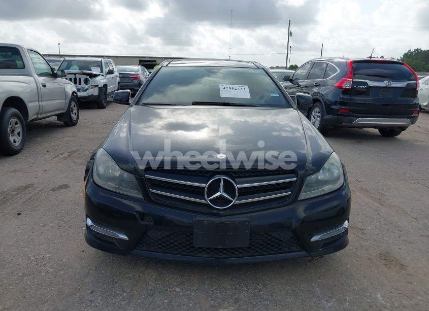 Photo 11 of 2015 Mercedes-benz C 250 (VIN WDDGJ4HB6FG350022)