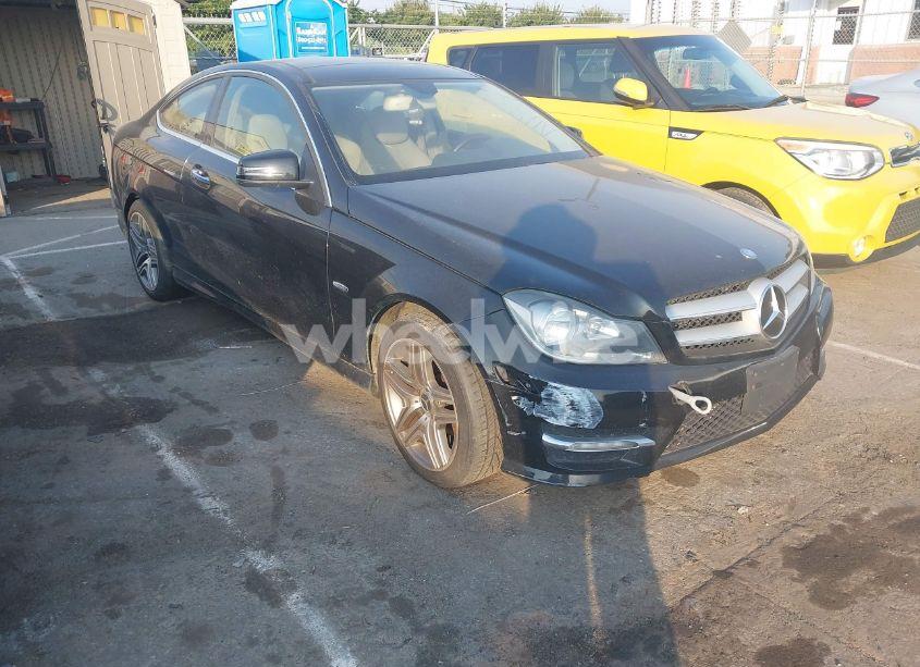2012 Mercedes-benz C 250 (VIN WDDGJ4HB7CF780885) main photo