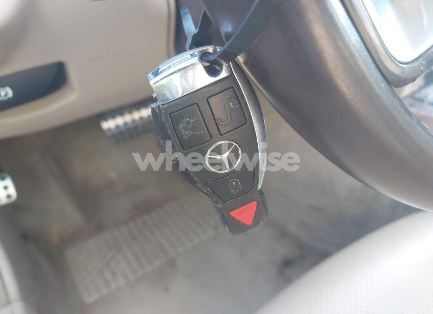 Photo 11 of 2012 Mercedes-benz C 250 (VIN WDDGJ4HB7CF780885)