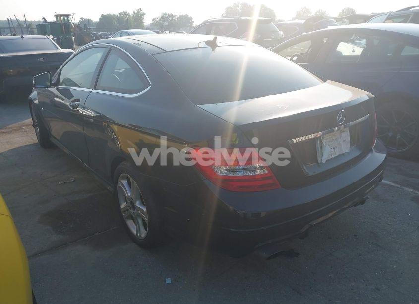 Photo 3 of 2012 Mercedes-benz C 250 (VIN WDDGJ4HB7CF780885)