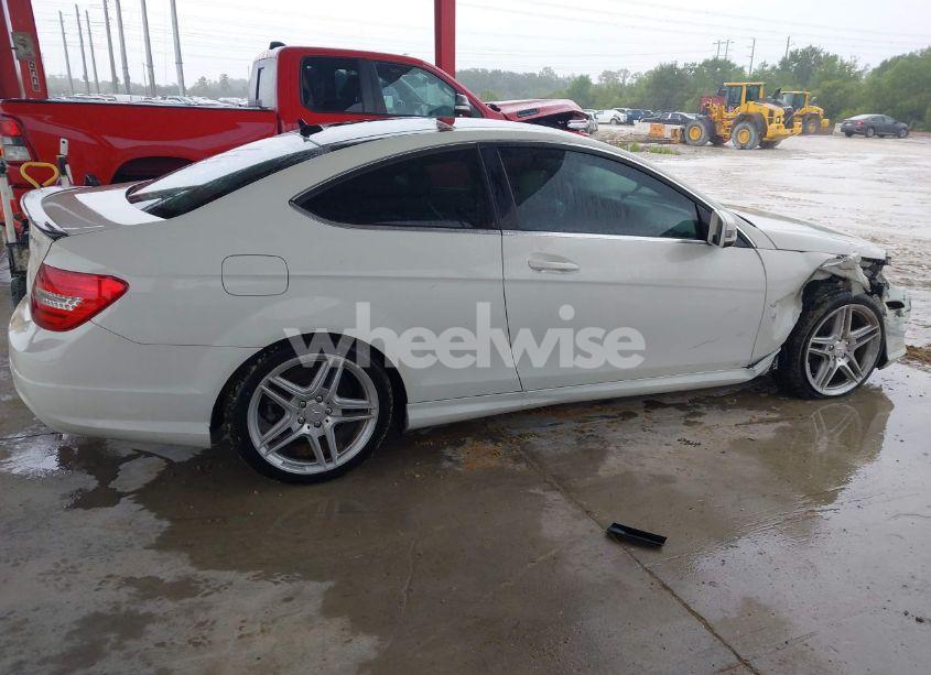 Photo 13 of 2012 Mercedes-benz C 250 (VIN WDDGJ4HB9CF750304)