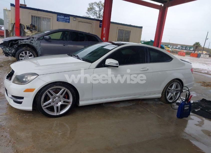 Photo 14 of 2012 Mercedes-benz C 250 (VIN WDDGJ4HB9CF750304)