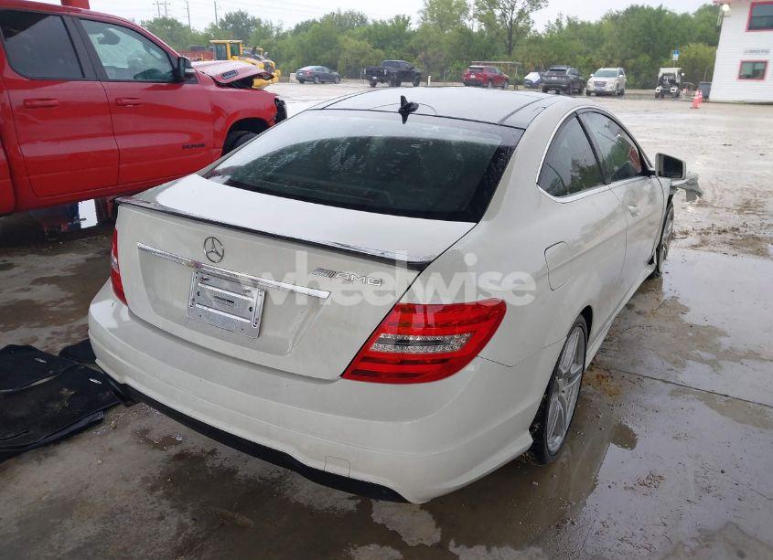 Photo 4 of 2012 Mercedes-benz C 250 (VIN WDDGJ4HB9CF750304)