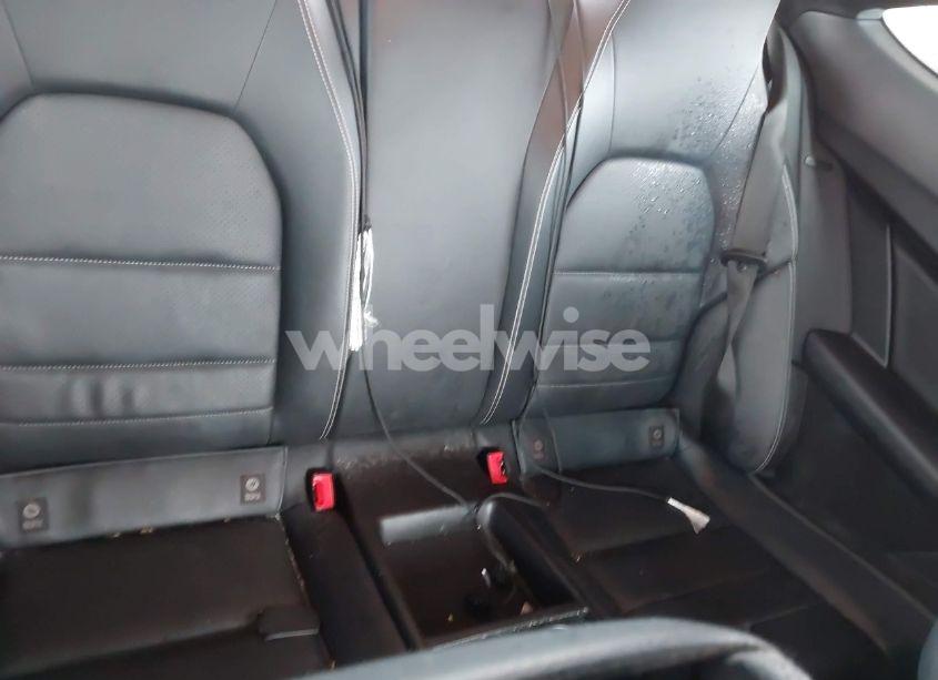 Photo 8 of 2012 Mercedes-benz C 250 (VIN WDDGJ4HB9CF750304)